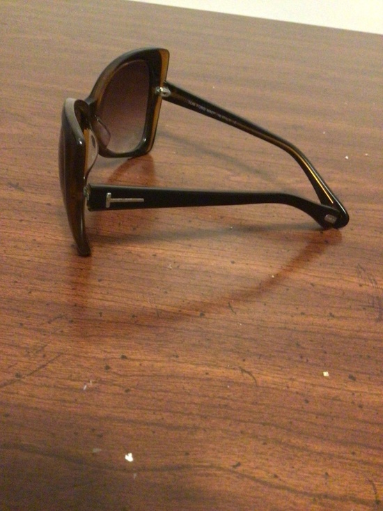 Tom Ford vintage cats eye sunglasses with velvet cover main image 4